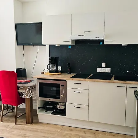 N2 Repos A Carmaux, * Carmaux